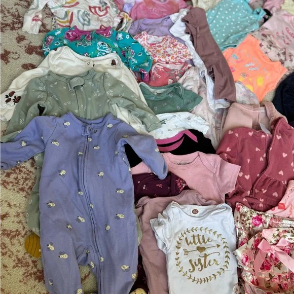 Baby girl 3-6 month bundle - Picture 3 of 10